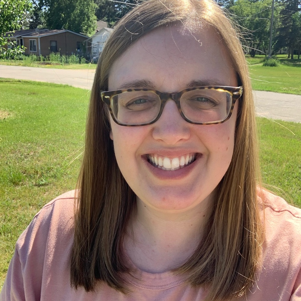 Meet your Posher, Ashley